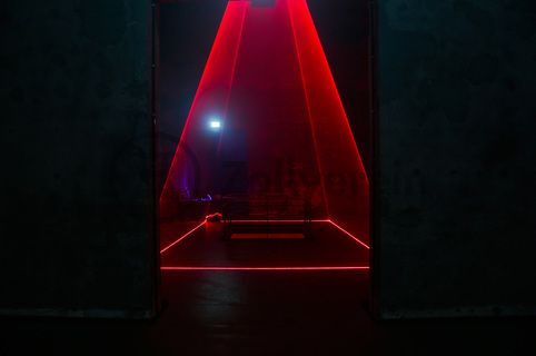 Als Hommage an die Schönheit industrieller Produktion vergangener Zeiten fand die Laserinstallation „Werk III“ von Robert Henke vom 07.-29.11.2015 in der Mischanlage [C70] der Kokerei Zollverein statt. 

Die Mischanlage [C70] ist eins der größten Gebäude auf der Kokerei Zollverein und beeindruckt im Inneren mit spektakulären Raumsituationen. Das Gebäude ist Teil des Denkmalpfads ZOLLVEREIN® und kann im Rahmen von Führungen besichtigt werden. Die Mischanlage wird als Eventlocation temporär für Ausstellungen und Veranstaltungen genutzt. Zudem befindet sich dort das Café & Restaurant „die kokerei“.

Die Mischanlage kann für Veranstaltungen angemietet werden. Kontakt: Stiftung Zollverein, Fon +49 201 246 81-355, locations@zollverein.de.

Areal C [Kokerei], Mischanlage [C70]