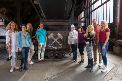 Bis zu 155.000 Besucher nehmen jährlich an einer Führung durch den Denkmalpfad ZOLLVEREIN®  teil, den im Originalzustand erhaltenen Übertageanlagen der Zeche und Kokerei Zollverein.

Der Wagenumlauf [A18] ist heute Teil des Denkmalpfads ZOLLVEREIN® und führt von der Wipperhalle zur Schachthalle.

Areal A [Schacht XII], Wagenumlauf [A18]