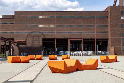 Als Werner-Müller-Platz wird der Platz vor der Kohlenwäsche auf Schacht XII bezeichnet. Im Sommer finden dort regelmäßig Open-Air-Veranstaltungen statt.