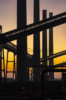 Die Kokerei Zollverein wurde von 1957 bis 1961 errichtet. Nach einer Erweiterung war die Anlage seit 1973 bis zur Stilllegung 1993 die größte Zentralkokerei Europas.